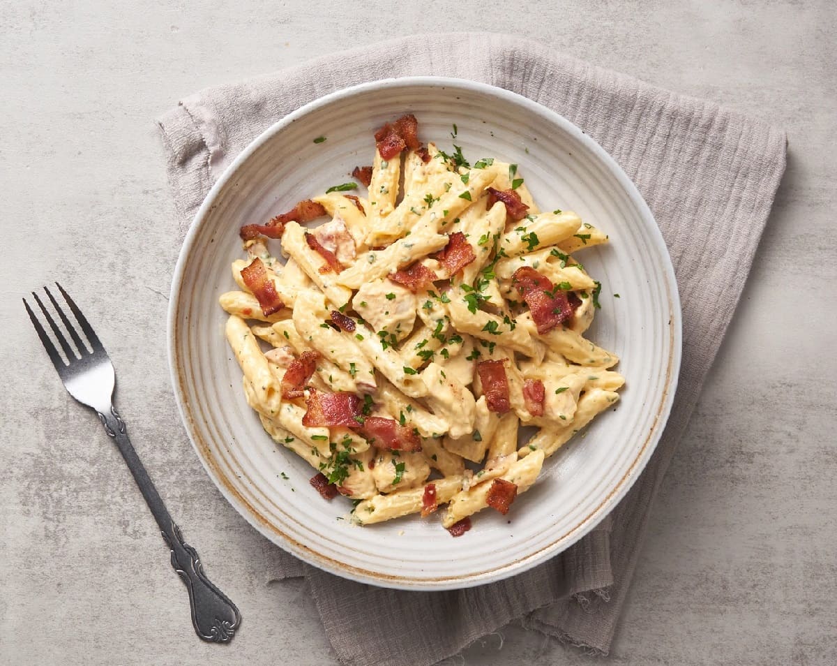 chicken-bacon-ranch-pasta-recipe