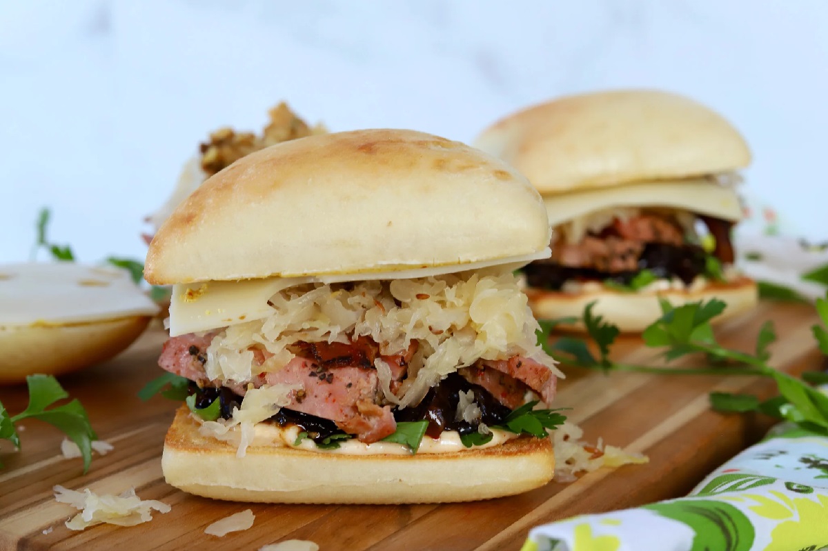 pork-tenderloin-sandwich-recipe