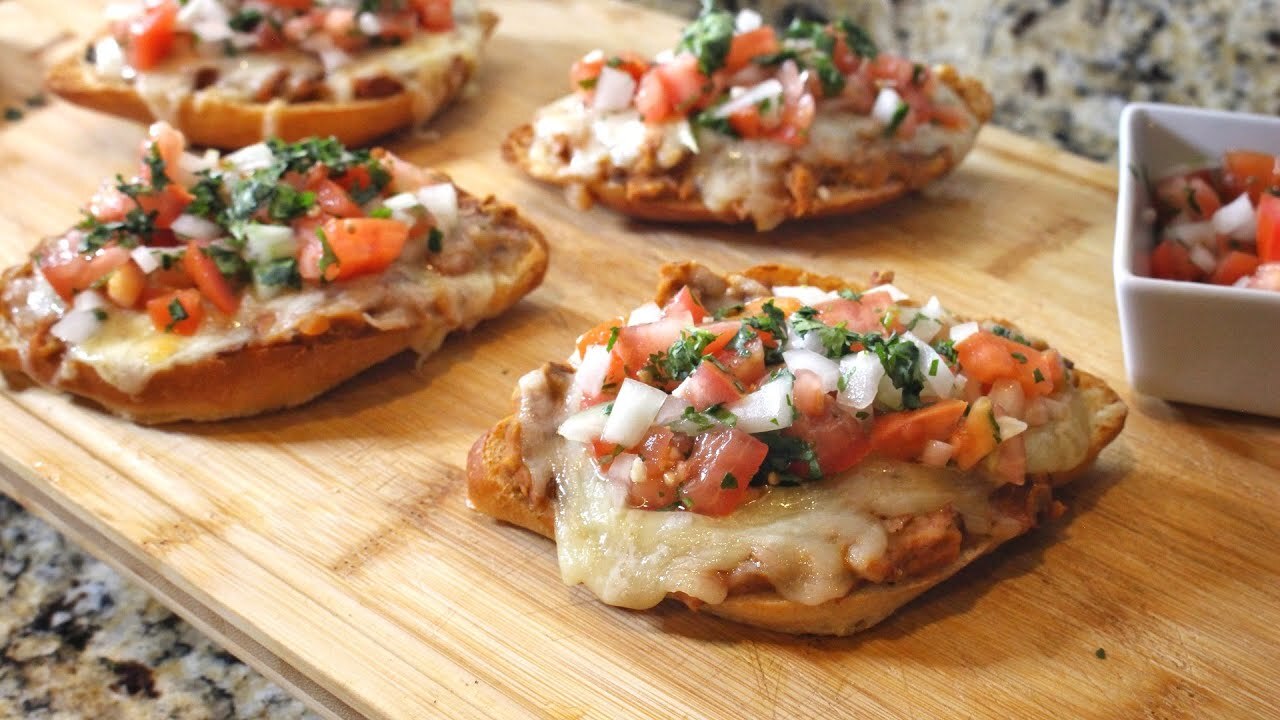 traditional-mexican-molletes-recipe